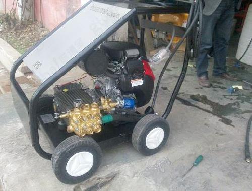 下水道疏通機